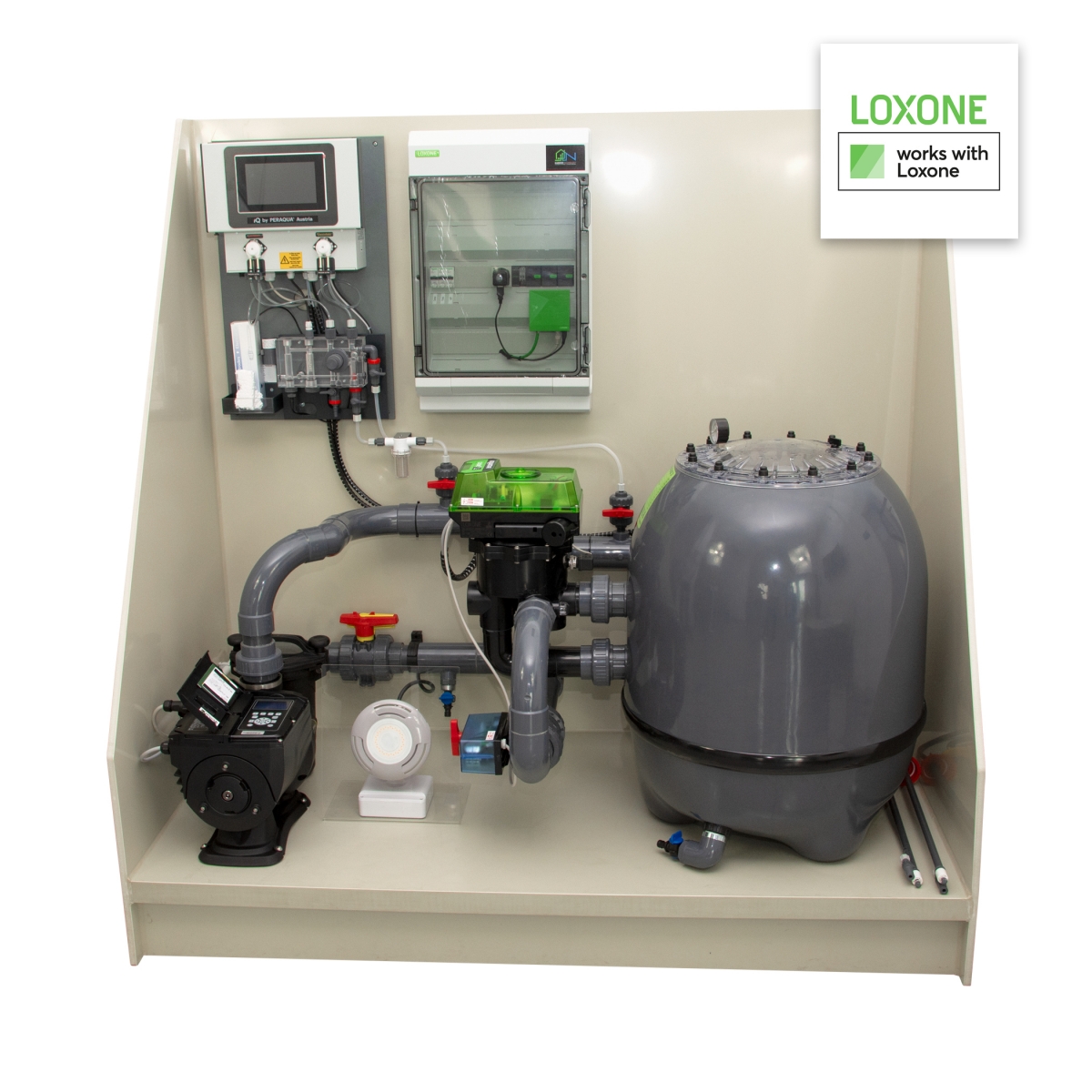 iQnnect BASE with salt electrolysis system iQnnect BASE with salt electrolysis system
