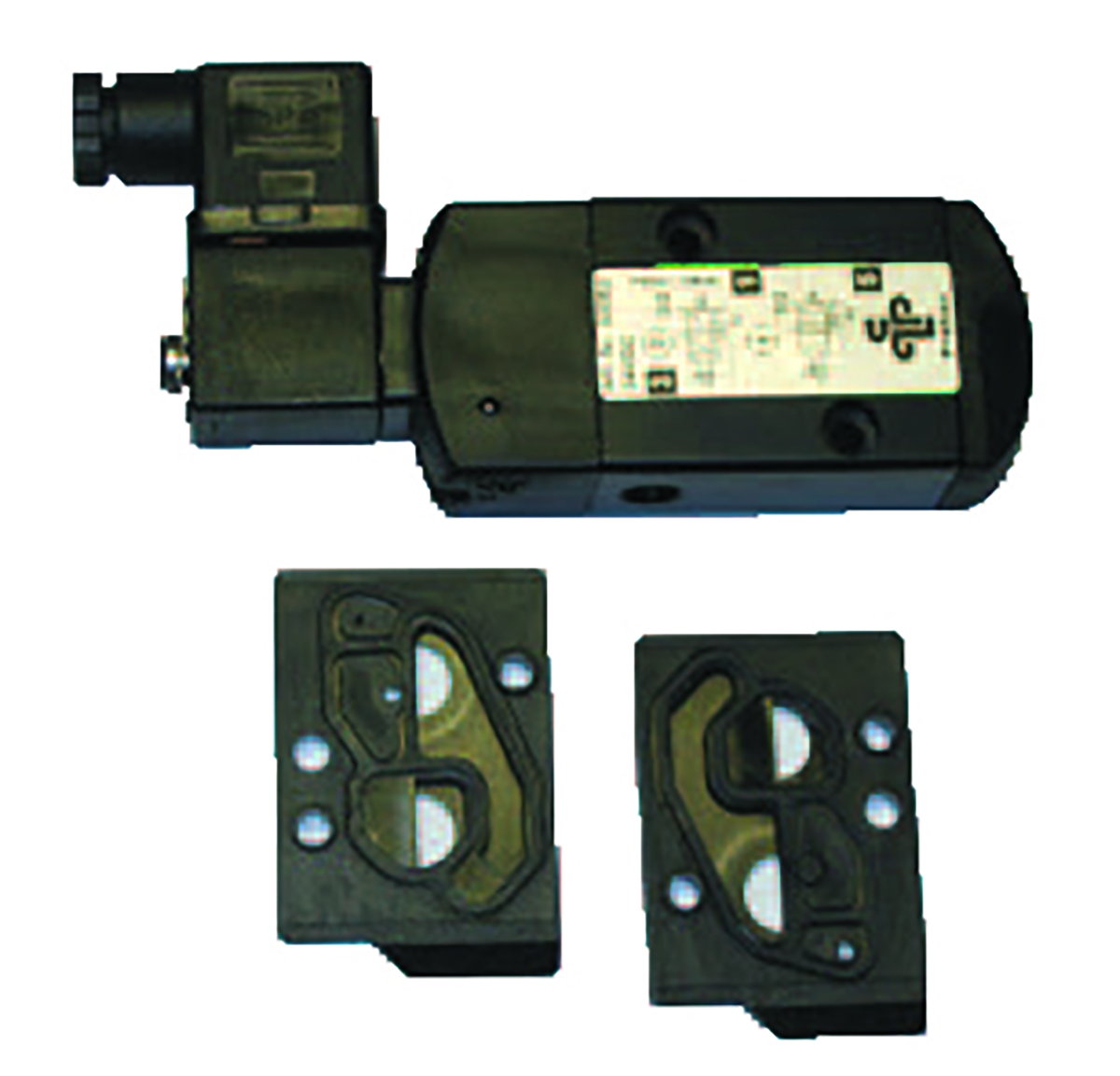 Magnetventil für pneum. Antrieb
5/2+3/2-Wege Namurflansch G1/4" IP65 230VAC Magnetventil für pneum. Antrieb
5/2+3/2-Wege Namurflansch G1/4" IP65 230VAC